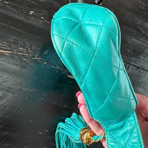 **RARE COLOR** Chanel Quilted Turquoise Crossbody Bag - Picture 9 of 12